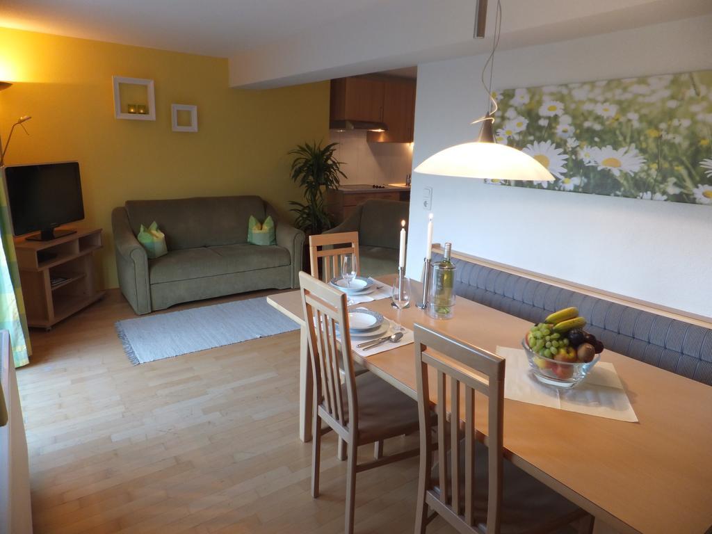 Haus Annette Aparthotel Schroecken Luaran gambar