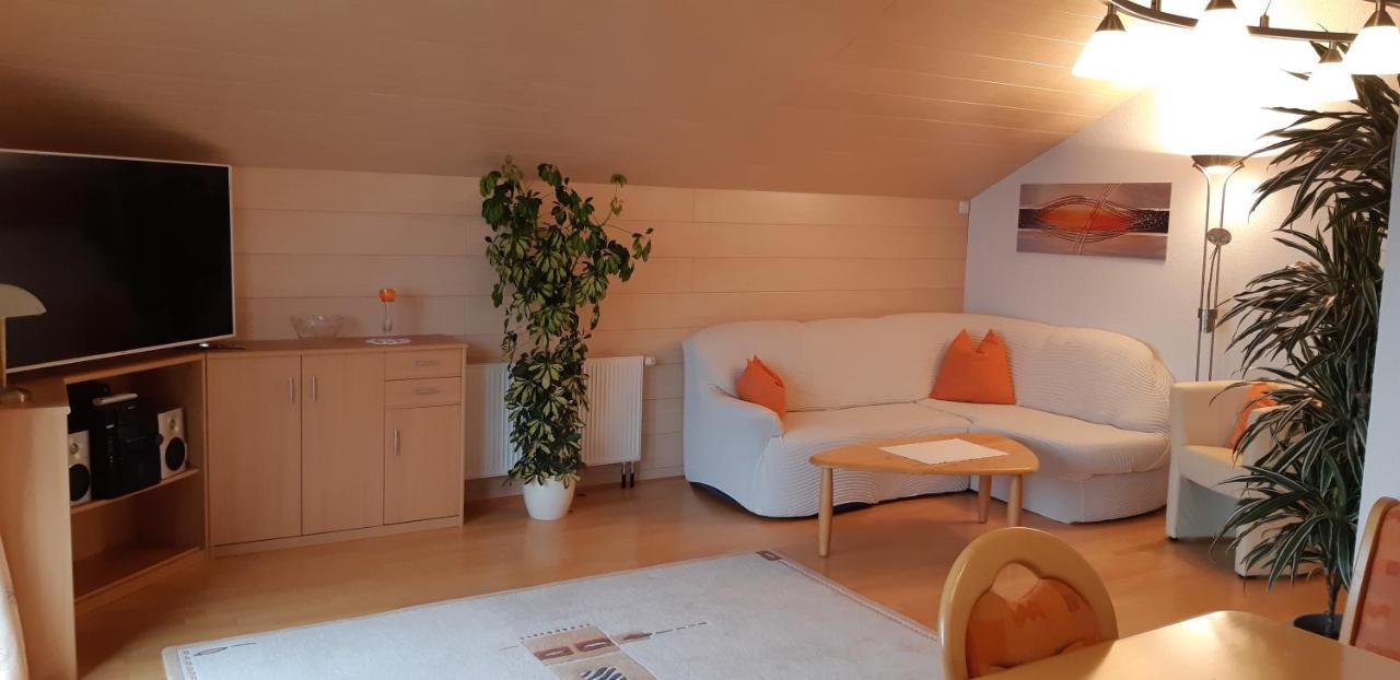 Haus Annette Aparthotel Schroecken Luaran gambar