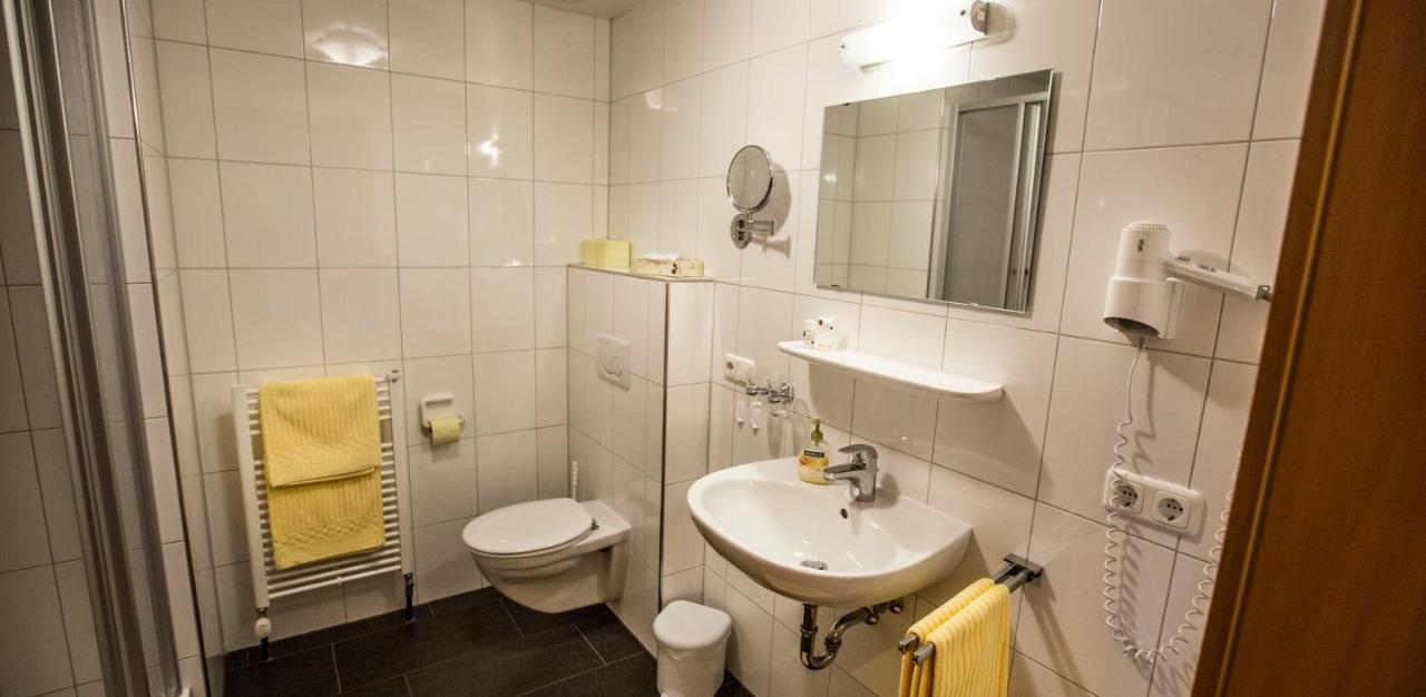 Haus Annette Aparthotel Schroecken Luaran gambar